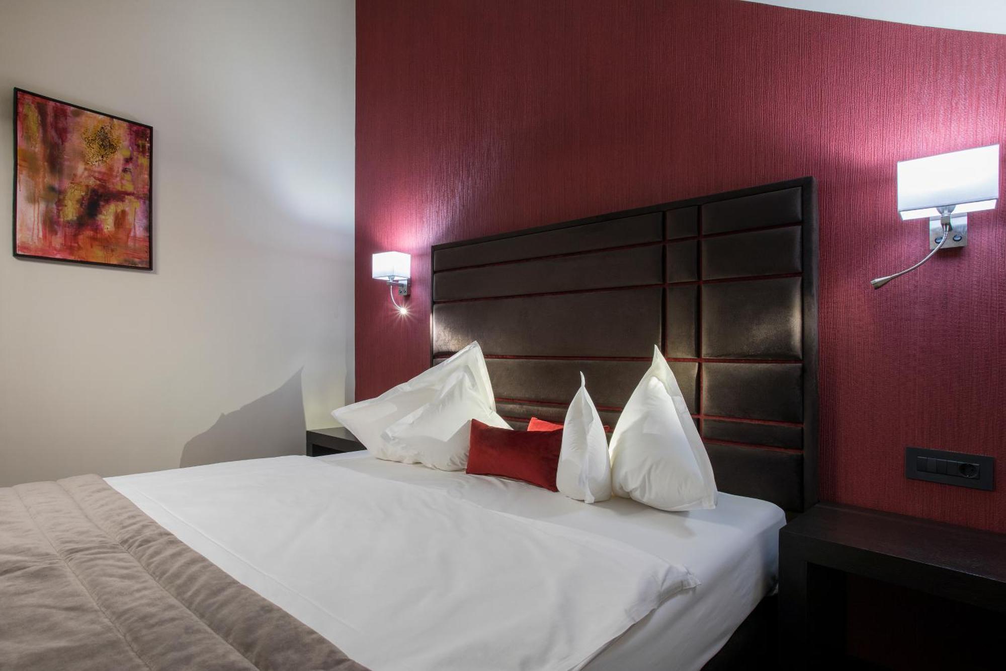 The Fifth Floor By Old Town Hotel 티미쇼아라 외부 사진