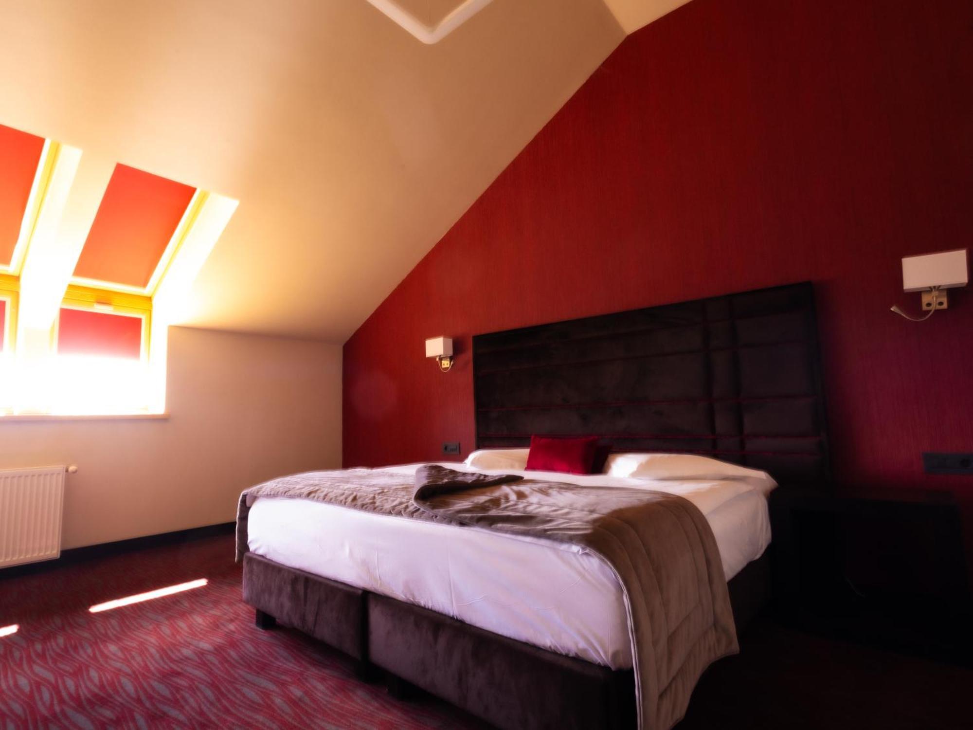The Fifth Floor By Old Town Hotel 티미쇼아라 외부 사진